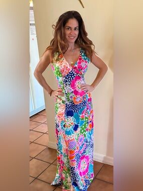 HAWAIIAN DRESS MAXI MADE IN BRITISH  HONG KONG VINTAGE SLEEVELESS SMALL